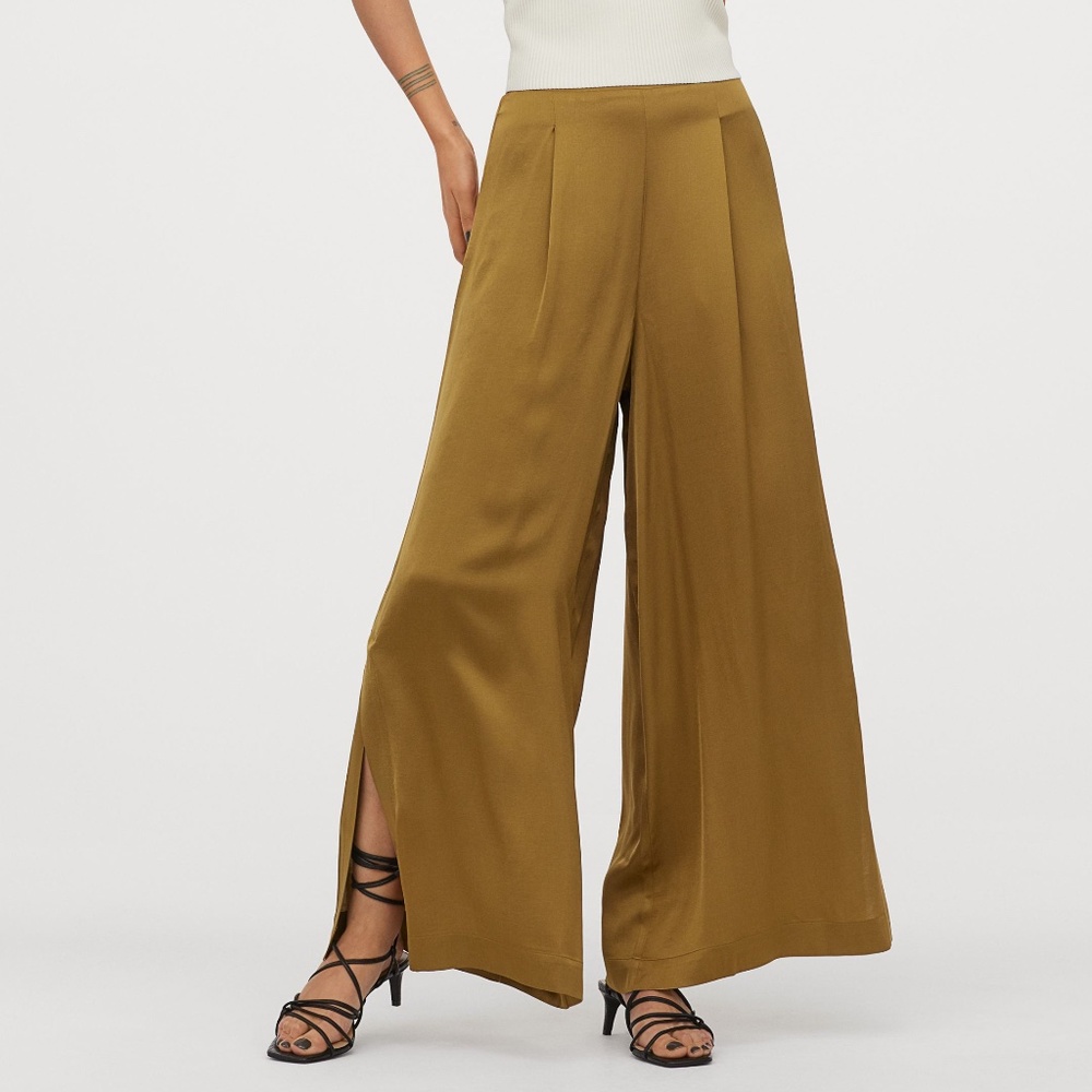 H&M Wide-cut Side-slit Olive Pants US8